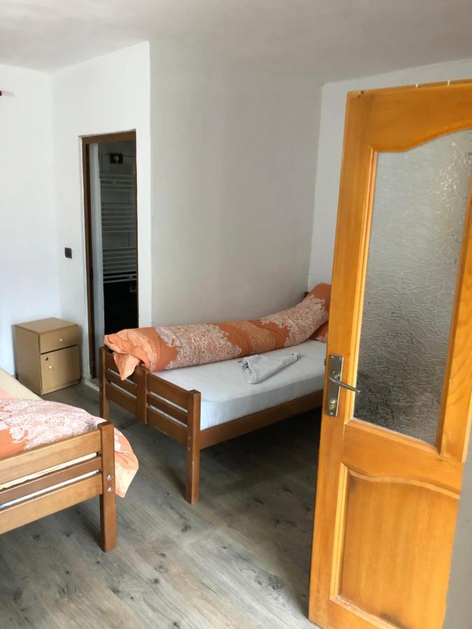 Guest House Natyra Pensión